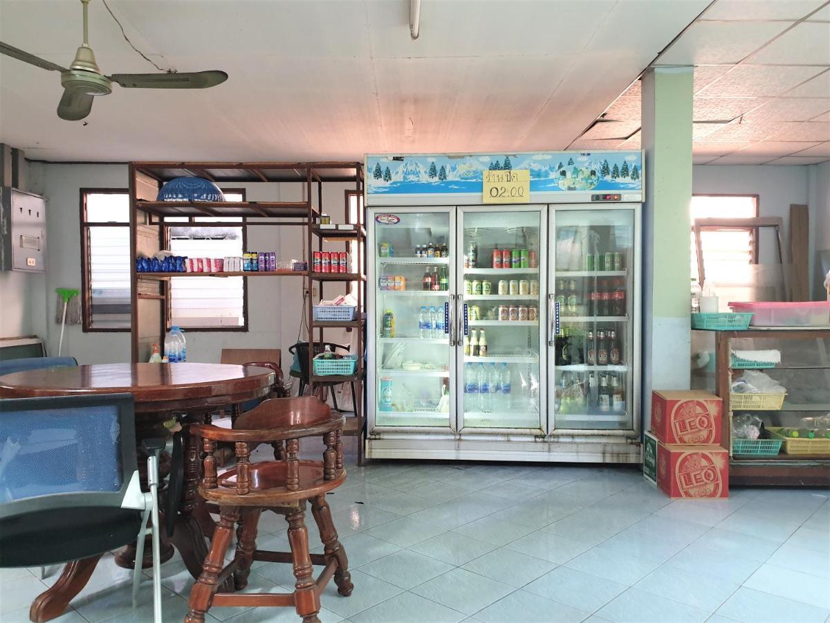 Samchai Hotel Si Racha Eksteriør bilde